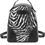 Τσάντα πλάτης μαύρη animal print DOCA